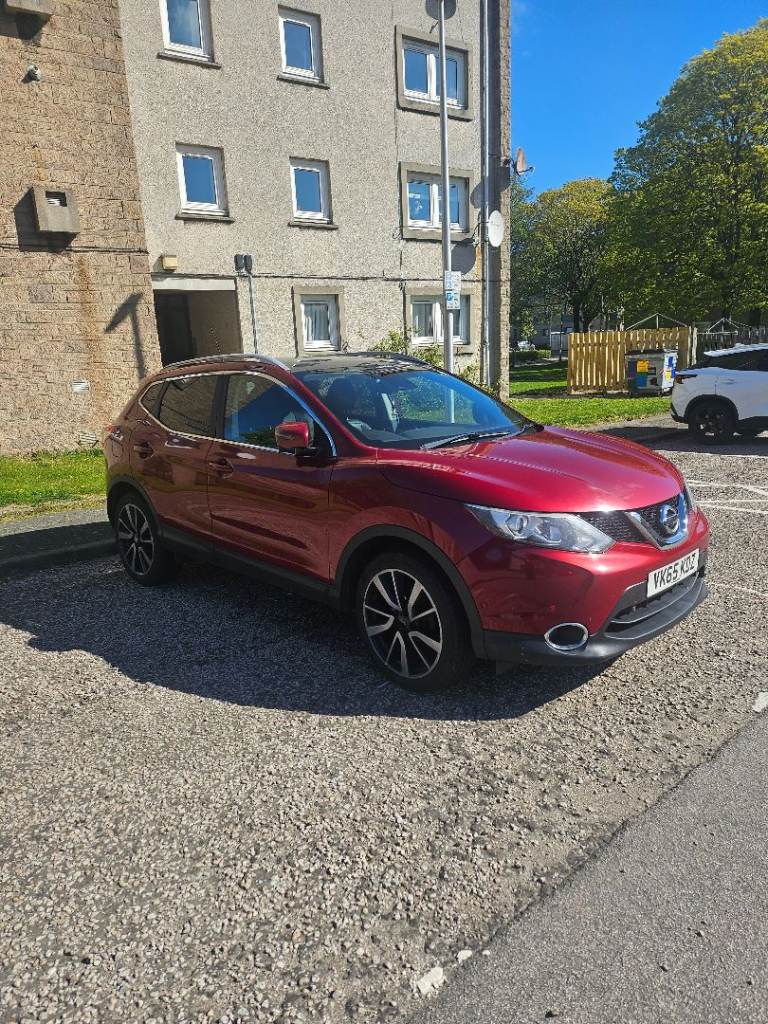 Nissan, QASHQAI, Hatchback, 2015, Manual, 1461 (cc), 5 doors