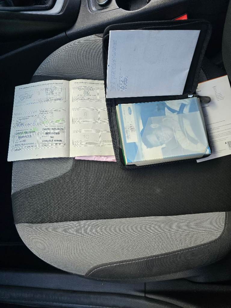 Ford, FOCUS, Hatchback, 2011, Manual, 1596 (cc), 5 doors