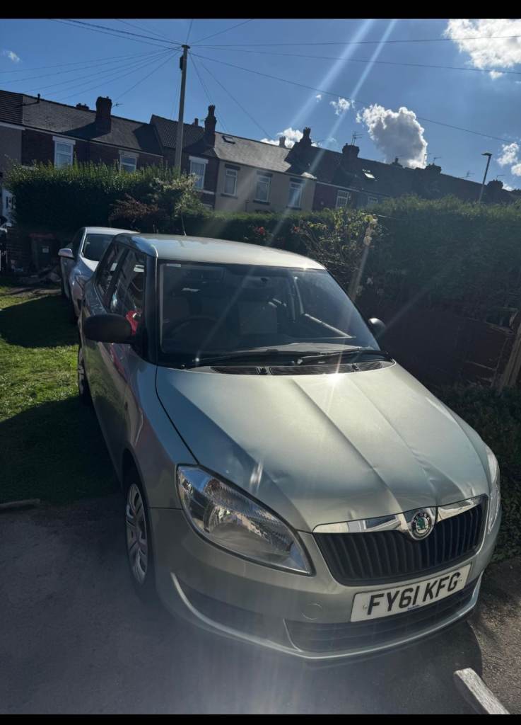 Skoda, FABIA, Hatchback, 2011, Manual, 1198 (cc), 5 doors