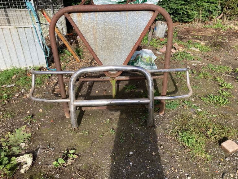 Mitsubishi l200 bull bar and roll bar 