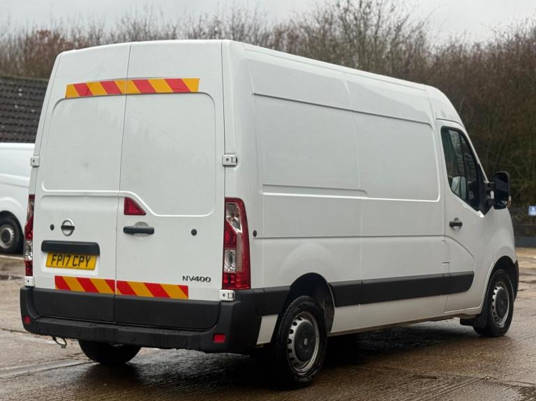 2017 Nissan NV400 2.3 dCi 33 SE FWD L2 H2 Euro 6 5dr Diesel