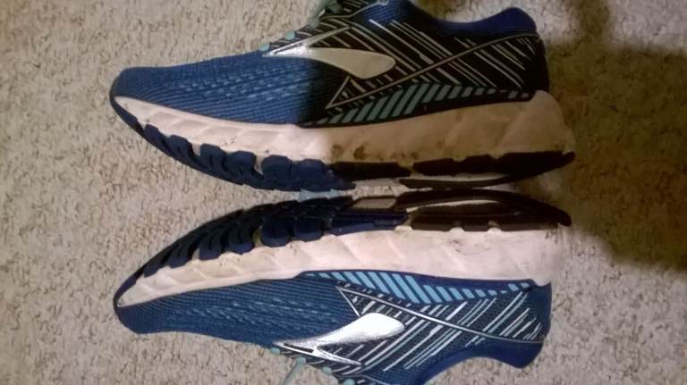 BROOKS ADRENALINE 19 TRAINERS RRP £120 FREE POST