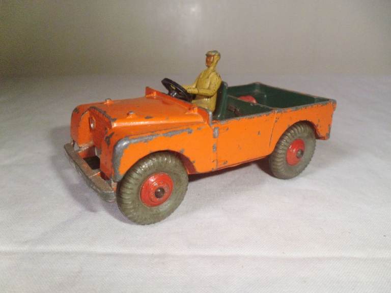 DINKY TOYS LAND ROVER 1950/60'S NO 27D/340