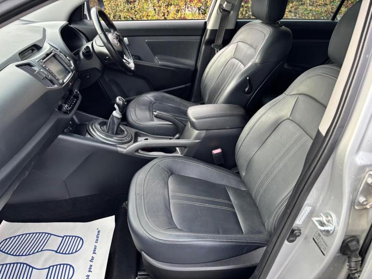 2013 Kia Sportage 2.0 CRDi KX-3 5dr [Sat Nav] ESTATE Diesel Manual