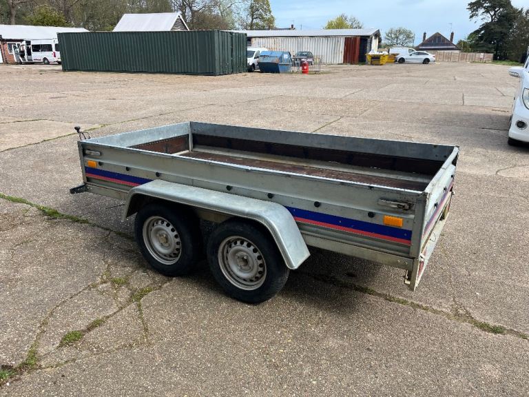Twin Wheel Trailer 8.8 ft x 4.6ft