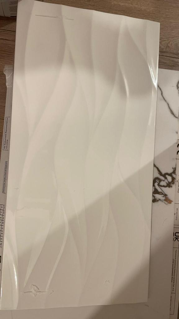 New White Ceramic Wall Tiles - Wavy Design