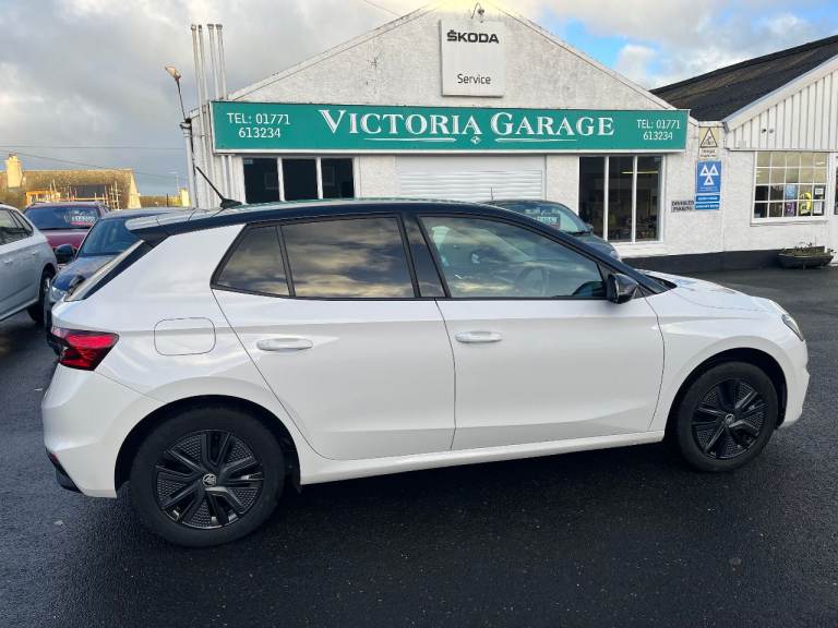 2022 (72) Skoda Fabia Colour Edition 1.0 Tsi