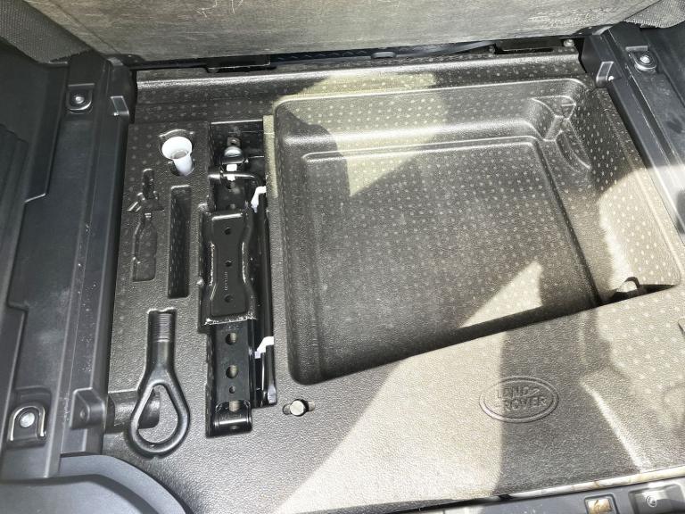 LAND ROVER DEFENDER 110 - 3.0 MHEV - D250 S - AUTOMATIC - EURO 6 - S/S - 