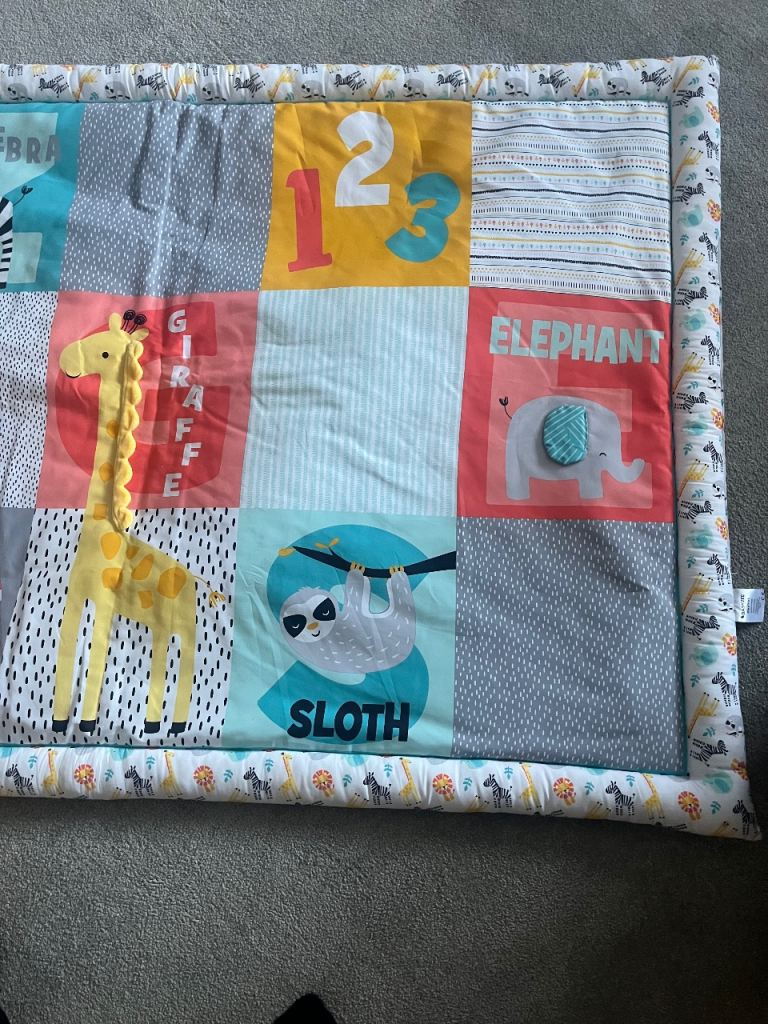 Baby play mat 