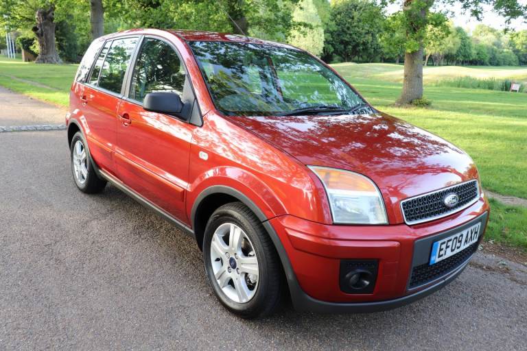 Ford Fusion 1.4 Zetec full service history, lovely condition..£2395