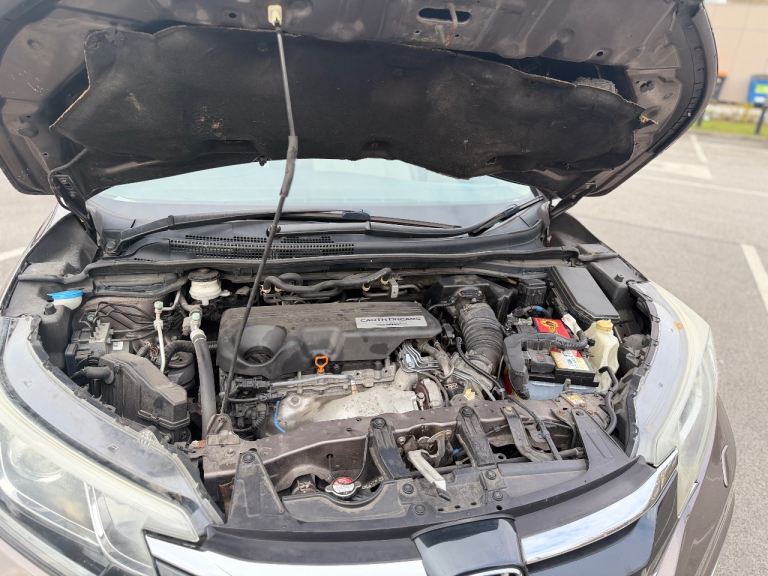 2015 Honda CR-V i-DTEC Automatic – Top Spec | Excellent Condition