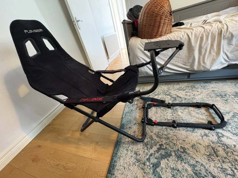 Moza wheel and base / Fanatec pedals