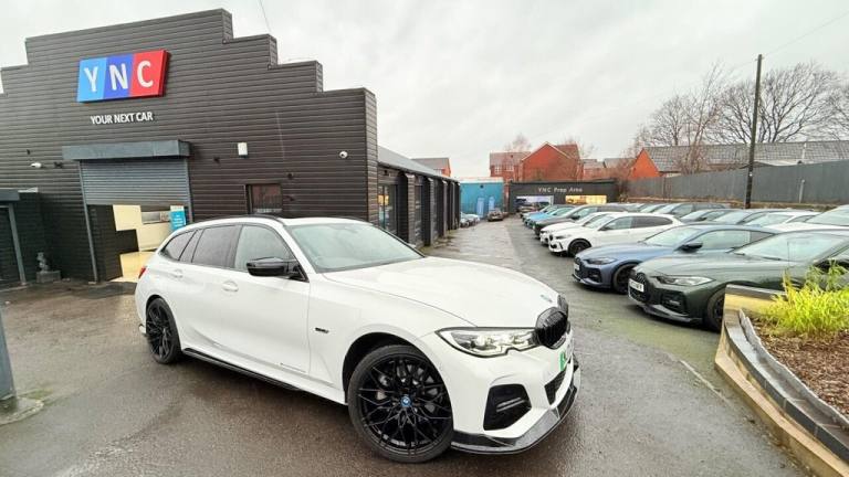 2021 BMW 3 Series 330e xDrive M Sport 5dr Step Auto ESTATE PETROL/ELECTRIC Automatic