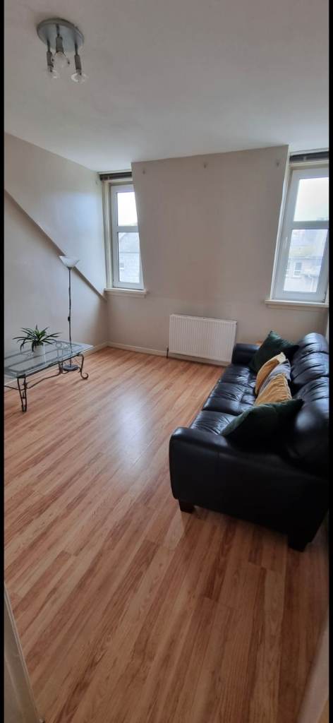 Belgrave Terrace Rosemount Aberdeen city 15mins ARI campus 10 mins to Union St 1 bed flat 