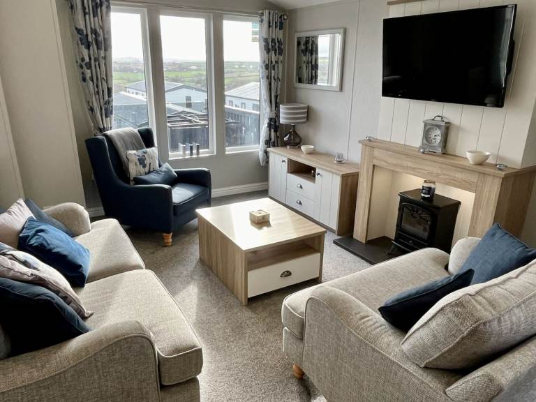 Luxury twin lodge for sale at Newquay Holiday Park, Cornwall TR8 4HS - Excellent condition