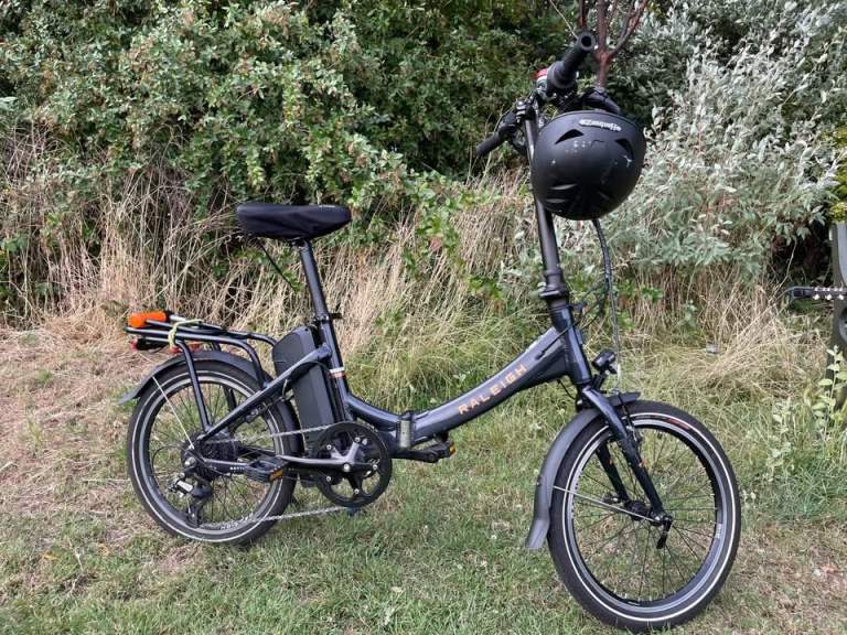 Raleigh Stow-E Way Folding Electric bike (2023 Model)
