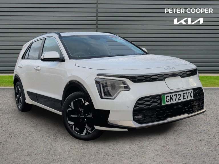 2022 Kia Niro 64.8 kWh 4 ESTATE Electric Automatic