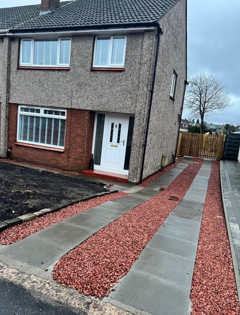 3 Bedroom semi detached house 