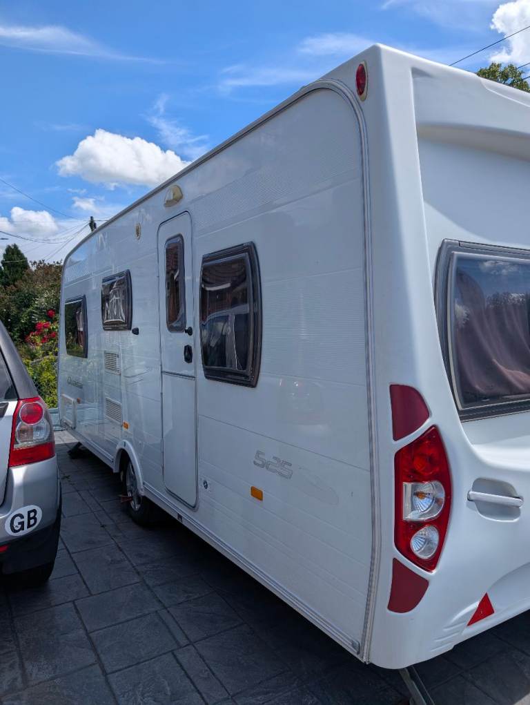 2008 Lunar Quasar 525, 5 berth with motor mover. £5500 open to offers