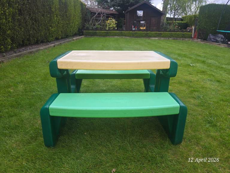 Little tikes children's picnic table
