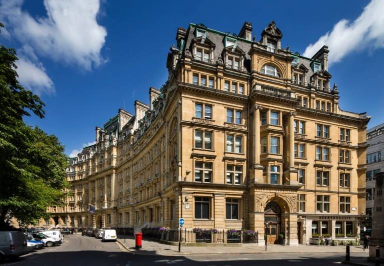 5 to 60 Person Private Office Suites to rent in *Moorgate*, City Of London EC2