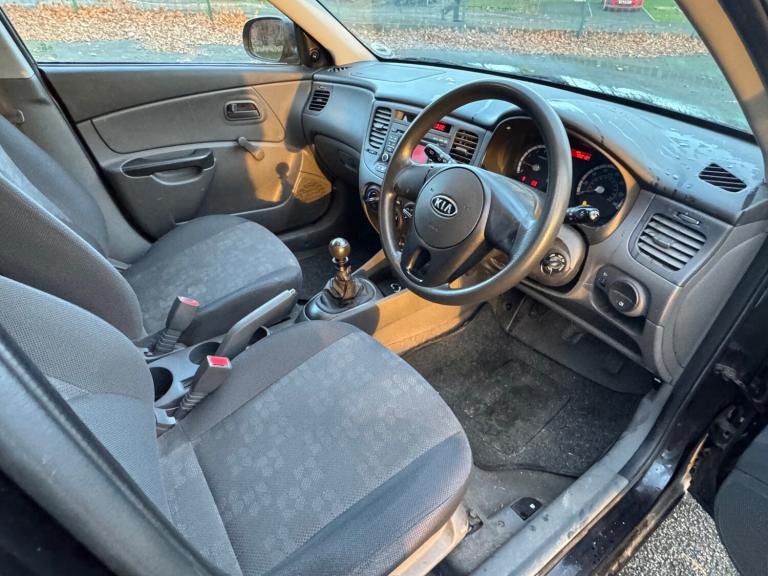 2010 Kia Rio 1.4 1 5dr HATCHBACK Petrol Manual