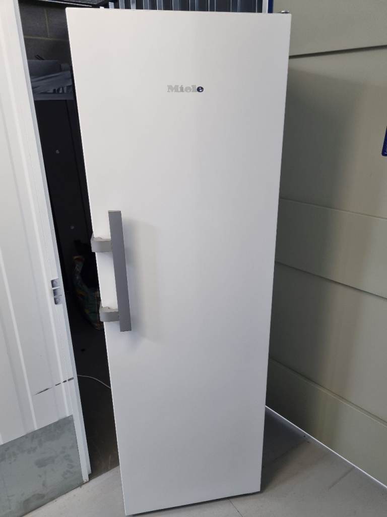 Miele Tall Fridge White