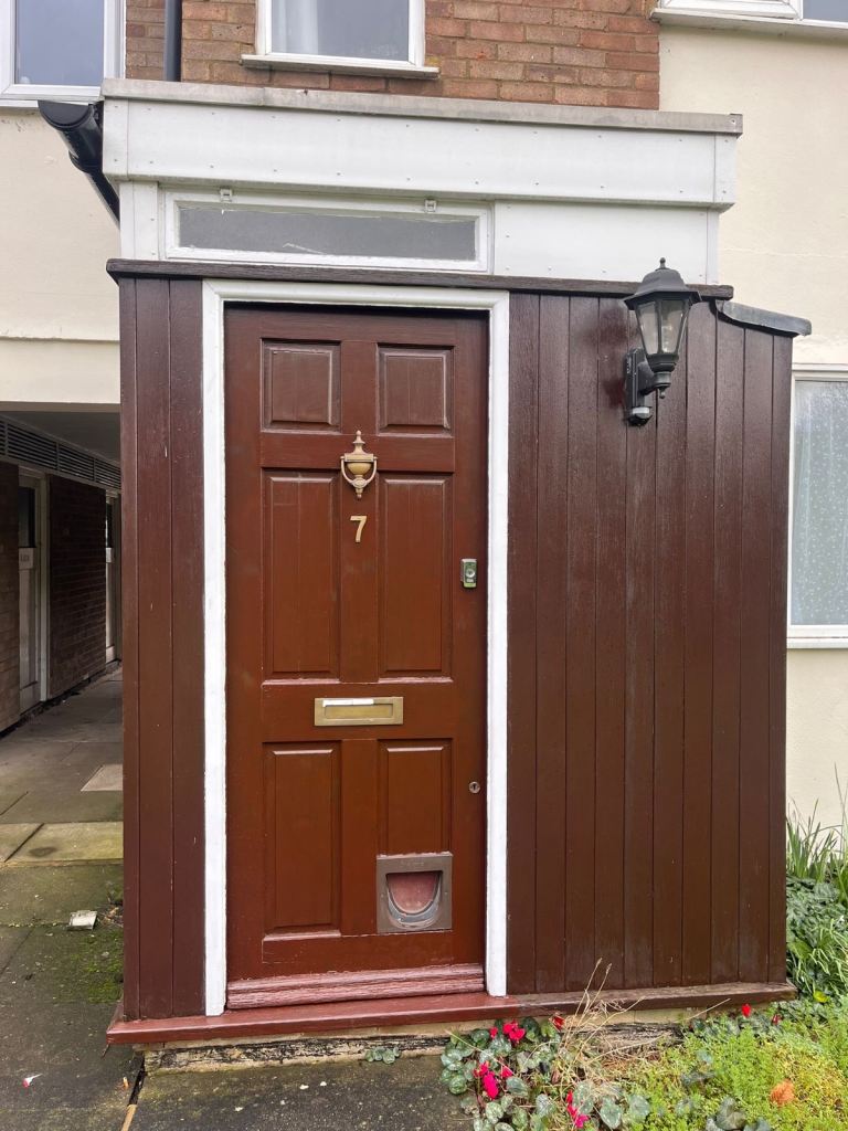 Short term let 1 bedroom flat 