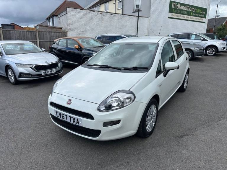 2017 Fiat Punto 1.4 Pop + Hatchback 5dr Petrol Euro 6 (s/s) (77 bhp) Hatchback Petrol Manual