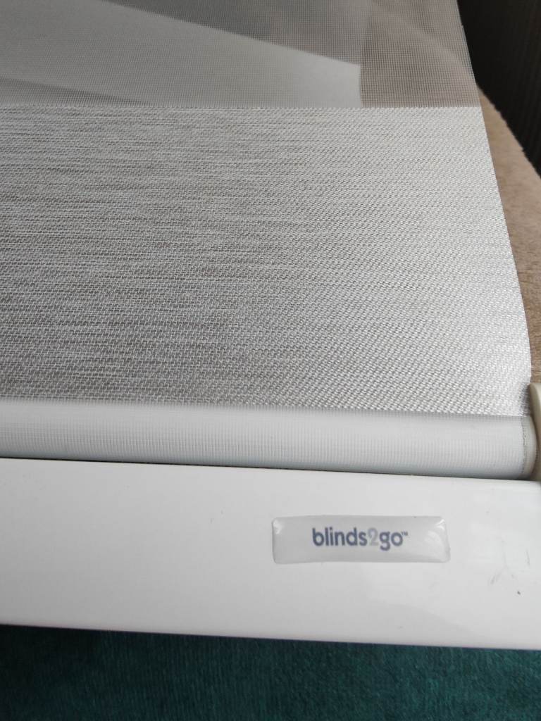 Blinds 2 go roller blind,day&night,grey