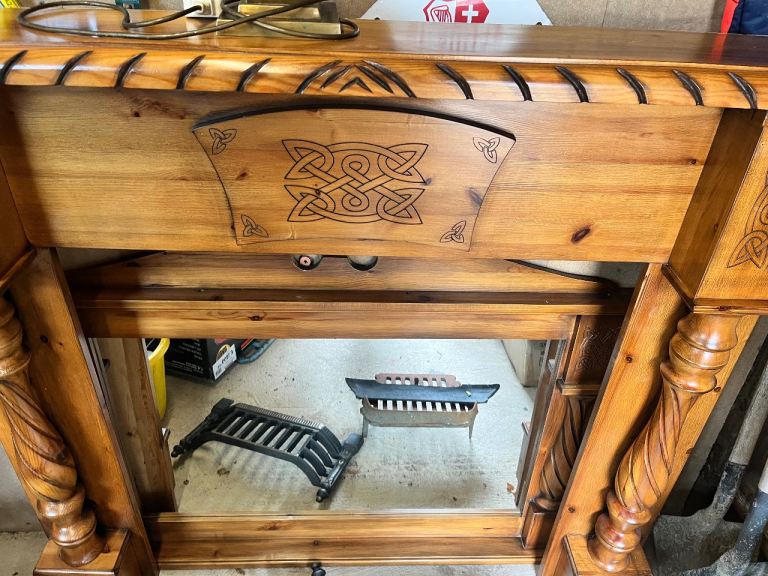 Wooden Fireplace Surround with Carved Details – Good Condition