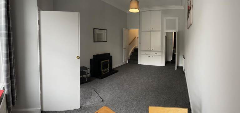 2 BED MAISONETTE IN GREETLAND