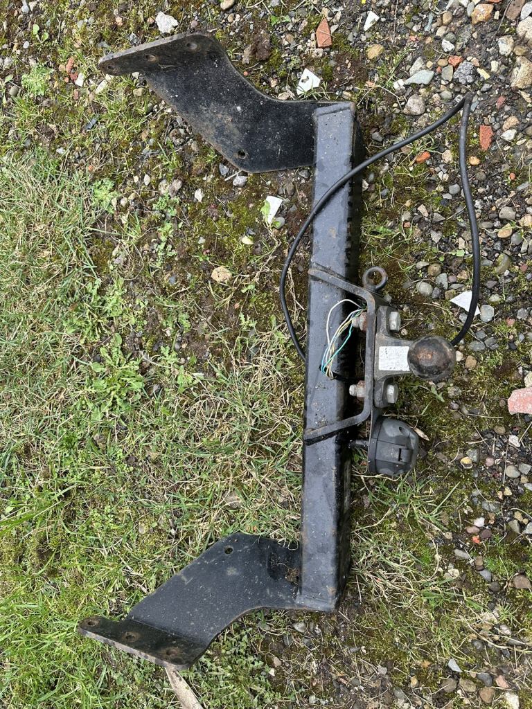 Ford transit mk6 tow bar