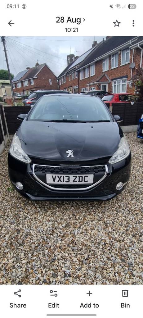 Peugeot, 208, Hatchback, 2013, Manual, 1199 (cc), 3 doors