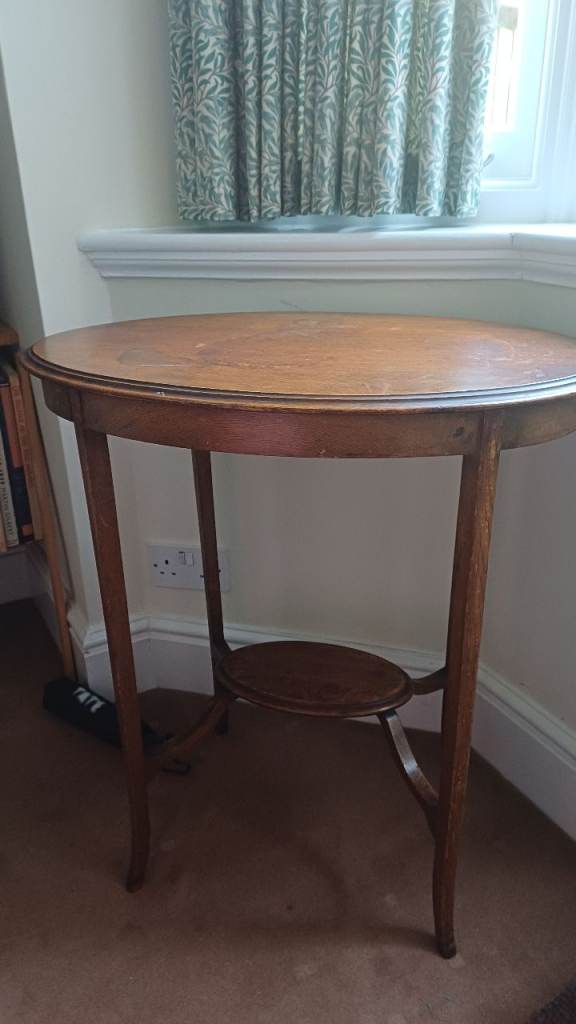 free oval side table