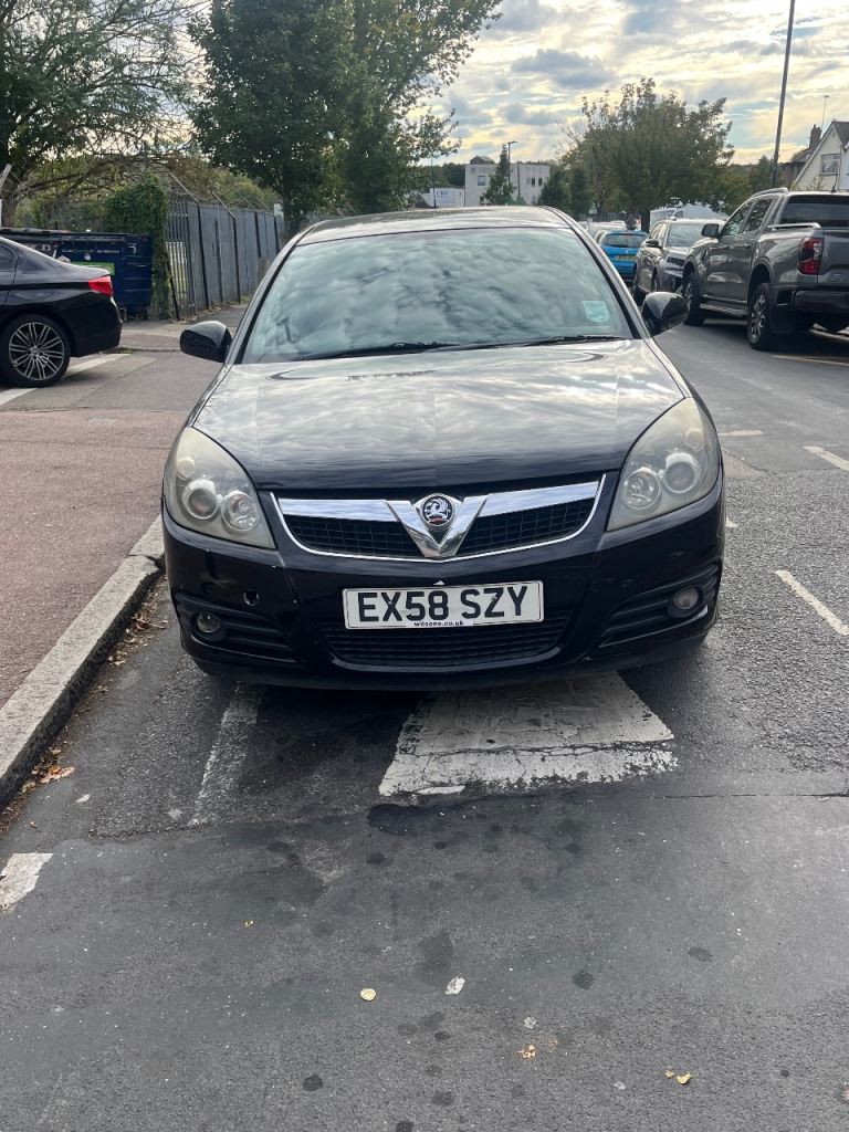 2008 Vauxhall vectra black 
