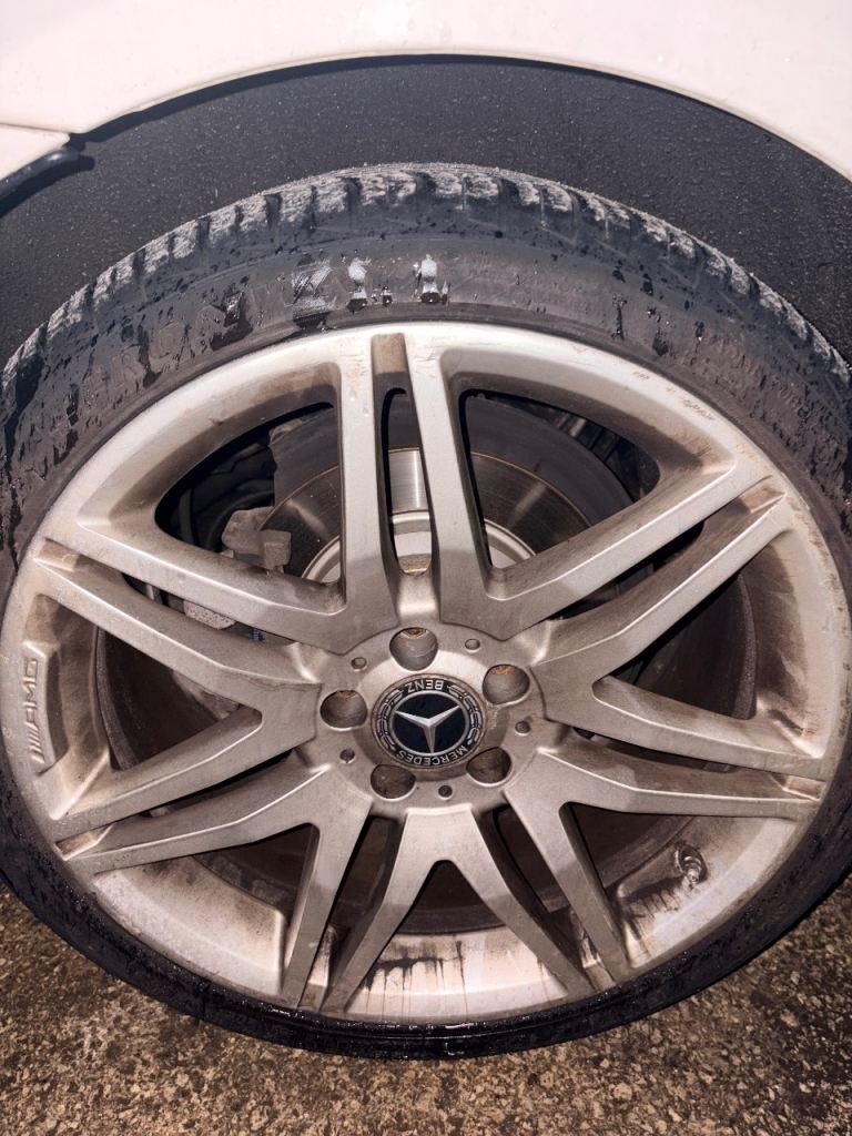 Mercedes 19” AMG alloys