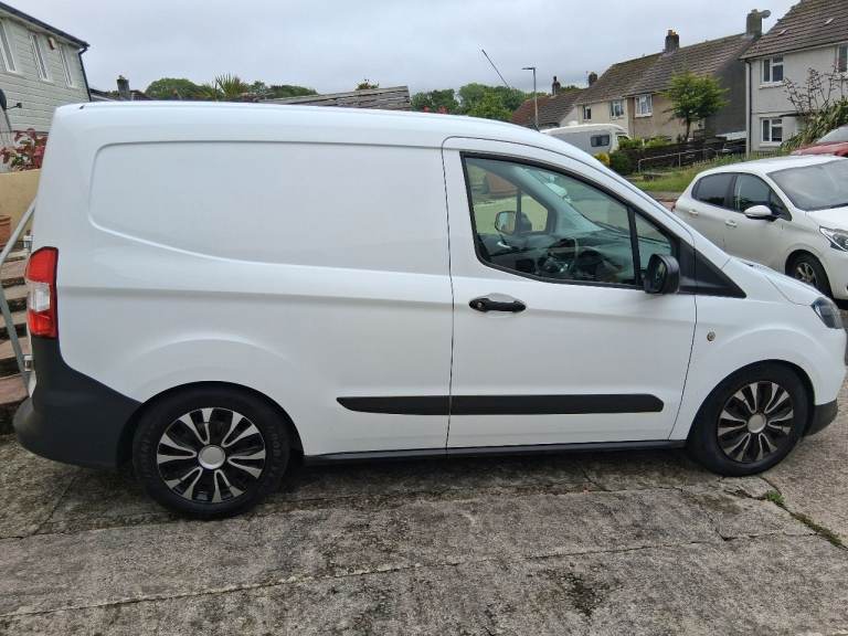 Ford, TRANSIT COURIER, Panel Van, 2019, Manual, 1498 (cc)