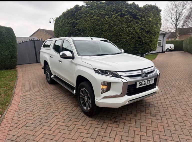 Mitsubishi, L200, Pick Up, 2021, Manual, 2268 (cc)