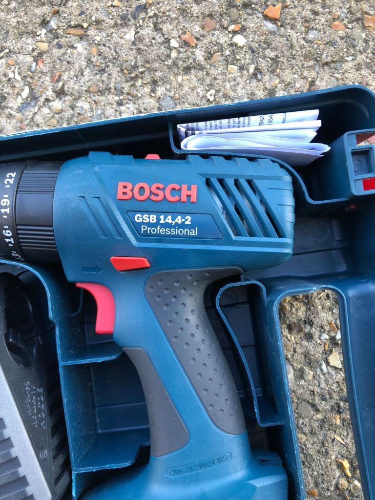 Bosch professional 14.4v drill 