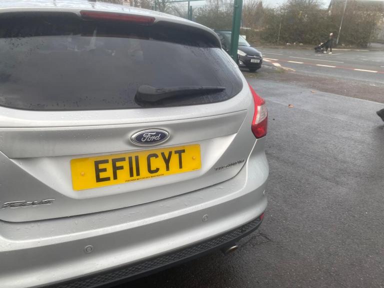 2011 Ford Focus 1.6T EcoBoost Titanium X Euro 5 (s/s) 5dr HATCHBACK Petrol Manual