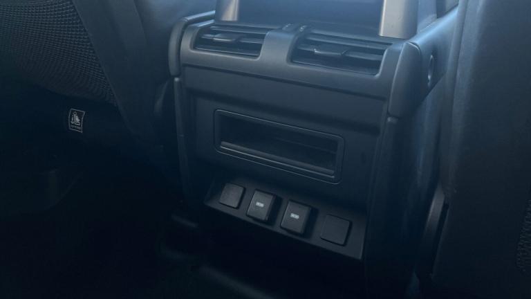 2023 Land Rover Defender Diesel Estate 3.0 D300 X-Dynamic HSE 110 5dr Auto SUV Diesel Automatic