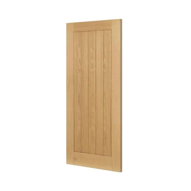 New, wrapped. Ely oak cottage style door (unfinished) 2f6 x 6ft6 x 35mm 