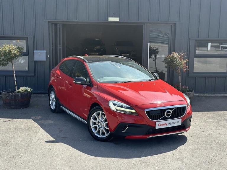 2016 Volvo V40 T5 [245] AWD Cross Country Pro 5dr Geartronic HATCHBACK PETROL Automatic