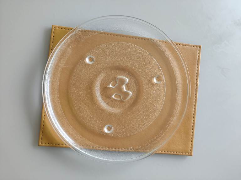 Microwave glass plate 