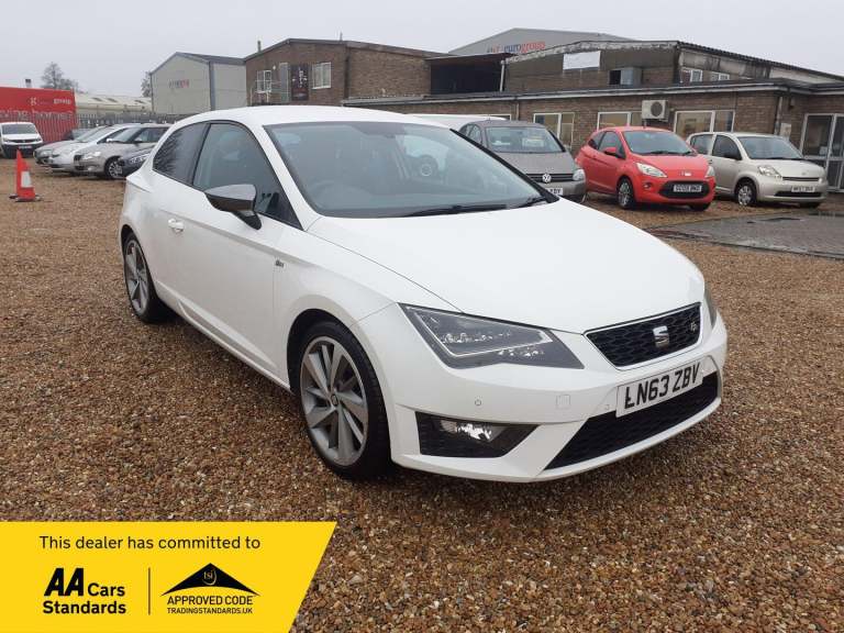 2013 SEAT Leon 2.0 TDI CR FR Sport Coupe Euro 5 (s/s) 3dr HATCHBACK Diesel Manual