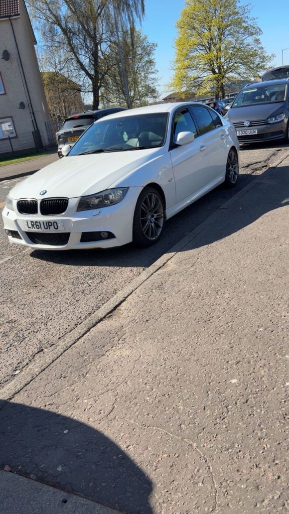 BMW, 3 SERIES, Saloon, 2011, Semi-Auto, 1995 (cc), 4 doors