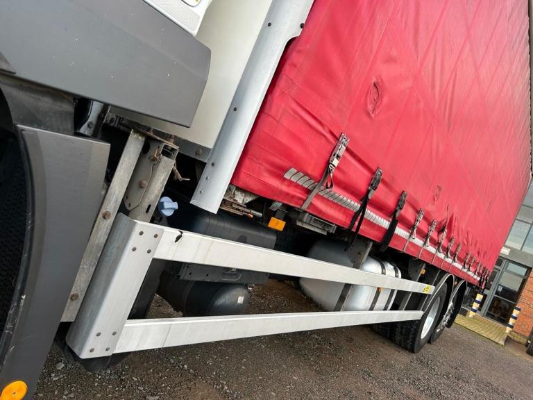 MERCEDES ACTROS 2532 *EURO 6* 26 TONNE CURTAINSIDE 2019 – BV19 JXK