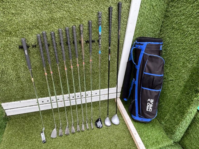 12 Club Golf Set with Dunlop Power Point Irons, Brogan 10.5° Driver, Adams 16° & Bag