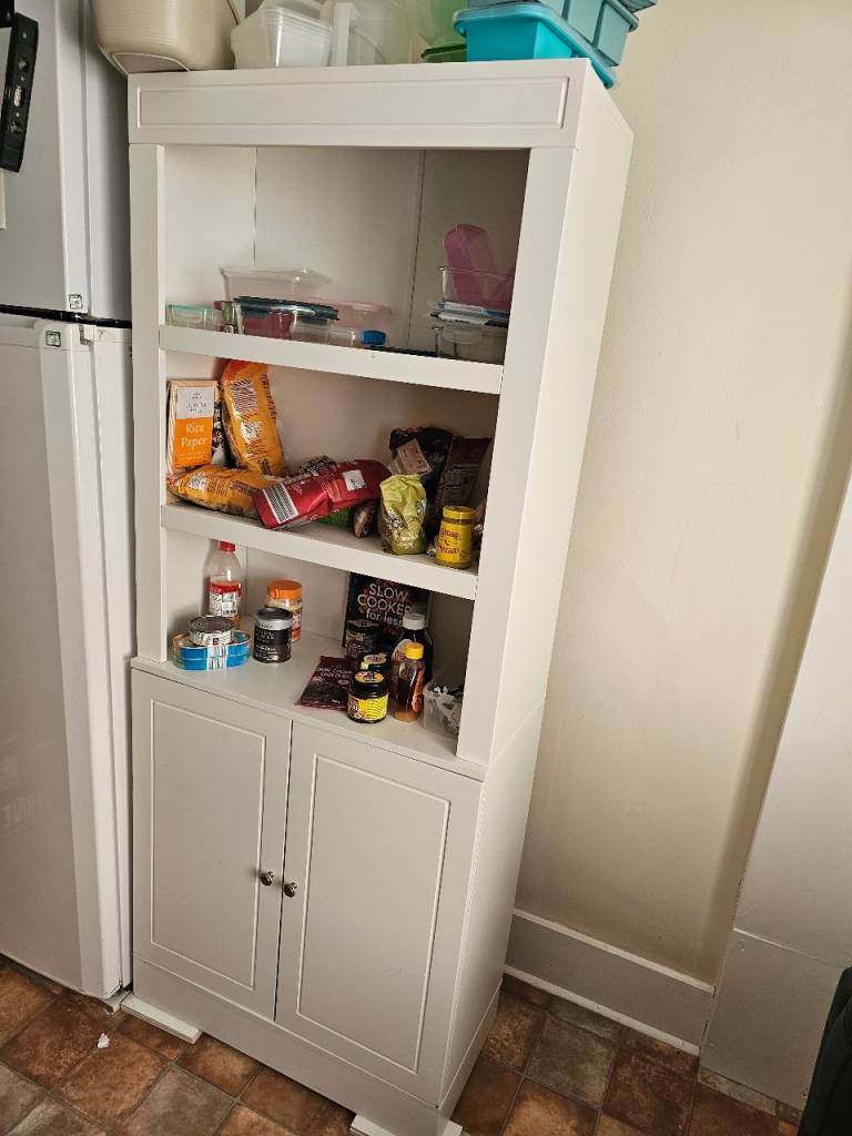 White Wooden Bookcase with Storage Cupboard – Good Condition